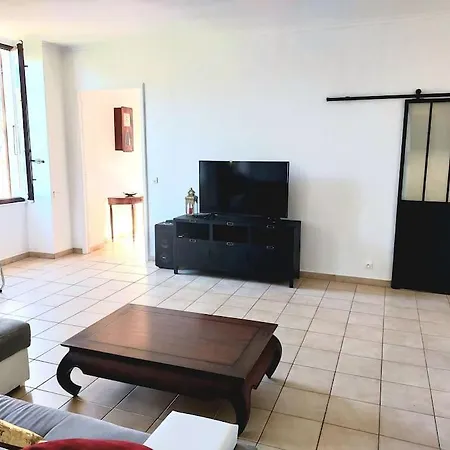 Apartment 120m2 Dans Maison De Maitre