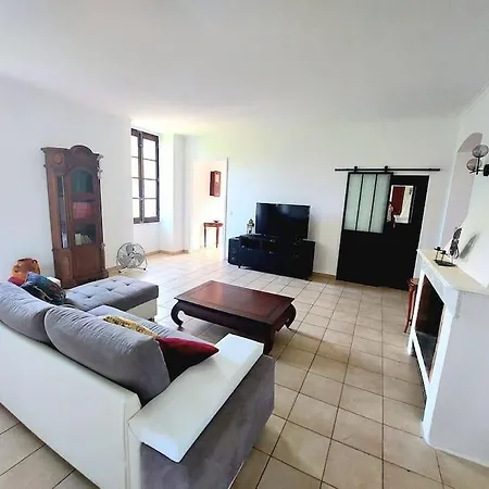 120m2 Dans Maison De Maitre 公寓